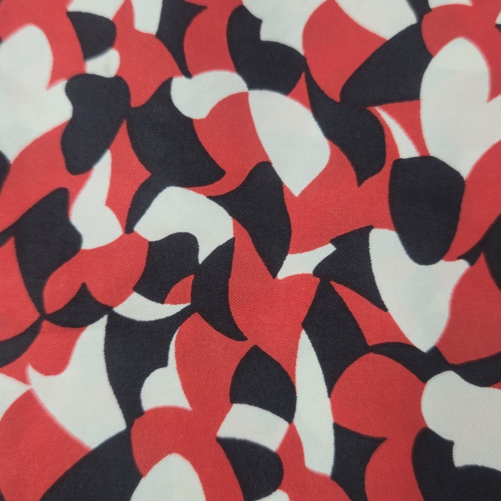 Vintage Silk Pocket Square Scarf 18x18 Hand Rolled Red Black White Camo Italy - Picture 4 of 7